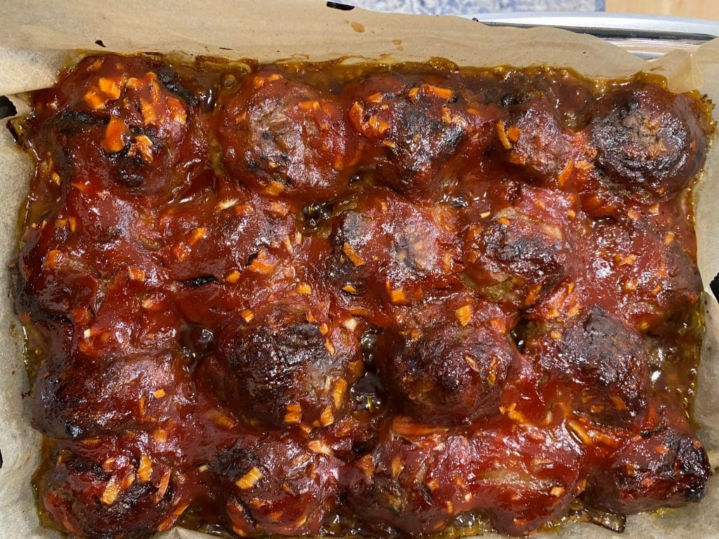 These homemade meatballs are the ultimate comfort food.